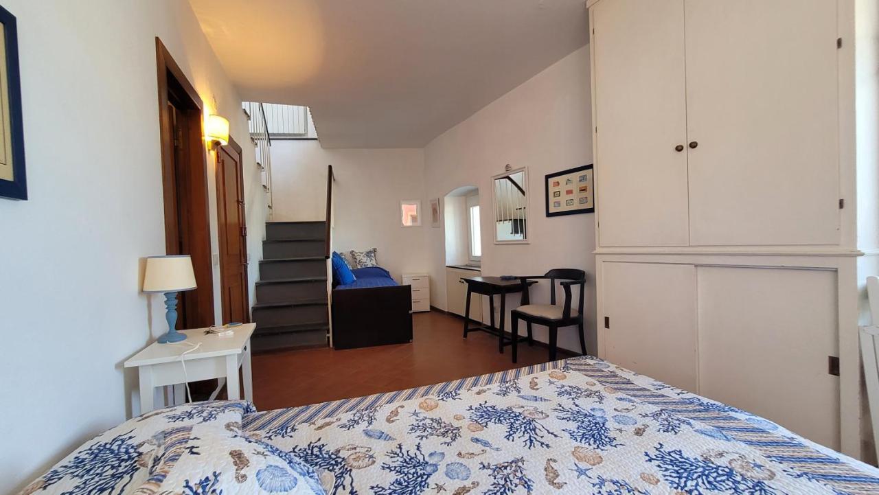 L'Arpara Casa Al Molo Dal Mare Al Castello เลริชี ภายนอก รูปภาพ